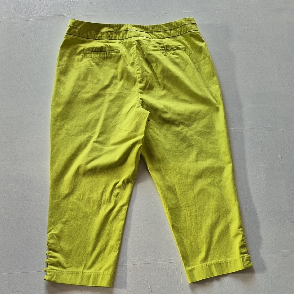 Vibrant Lime Capris for Women - Picture 6 of 6